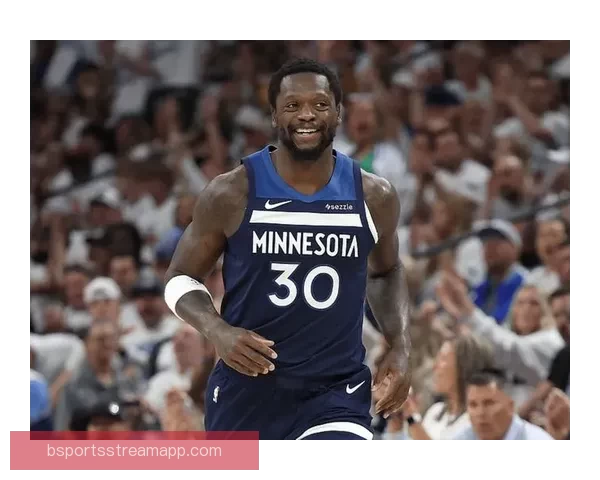 兰德尔个人生涯总篮板突破7000大关 创下重要里程碑